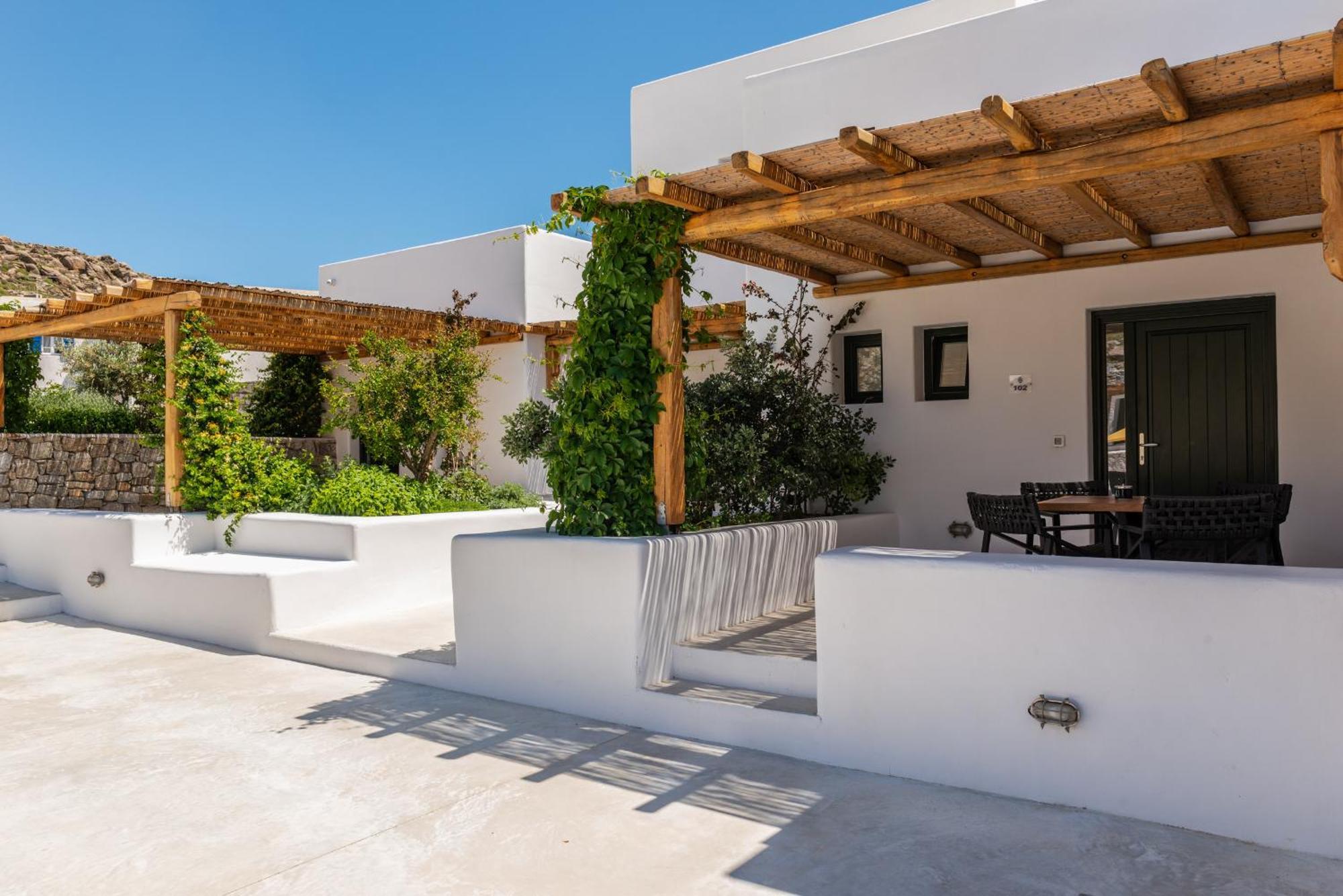 Готель Mykonos Drops Platys Gialos  Екстер'єр фото